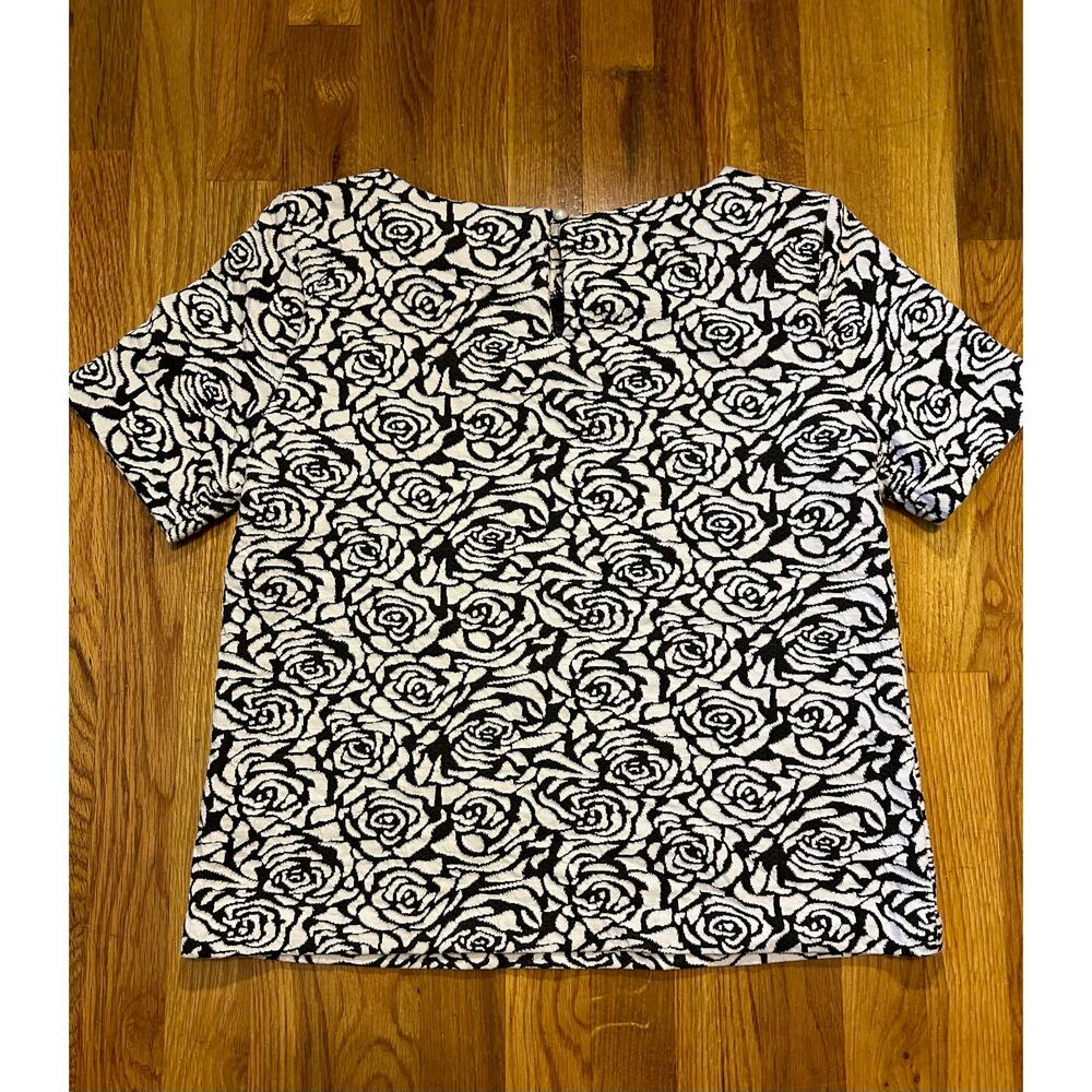 Philosophy Women’s Large Black White Rose Floral Short Sleeve High Neck Work - Picture 7 of 9